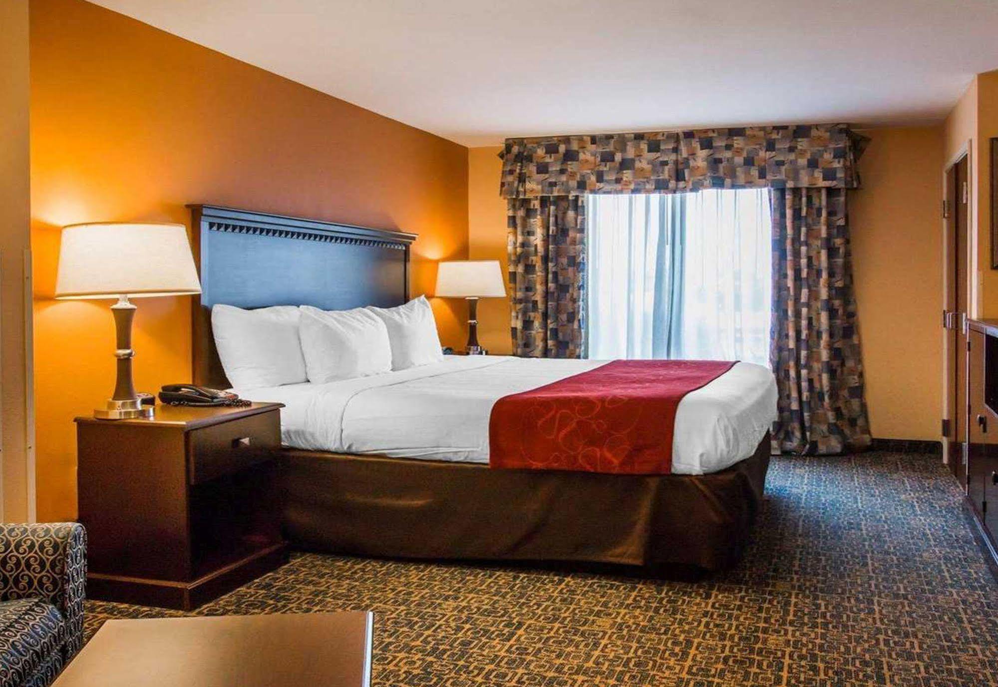 Comfort Suites Savannah Gateway I-95 Georgetown Extérieur photo